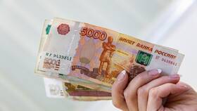Как получить выплаты 100 тысяч рублей на ребенка в Вальтера